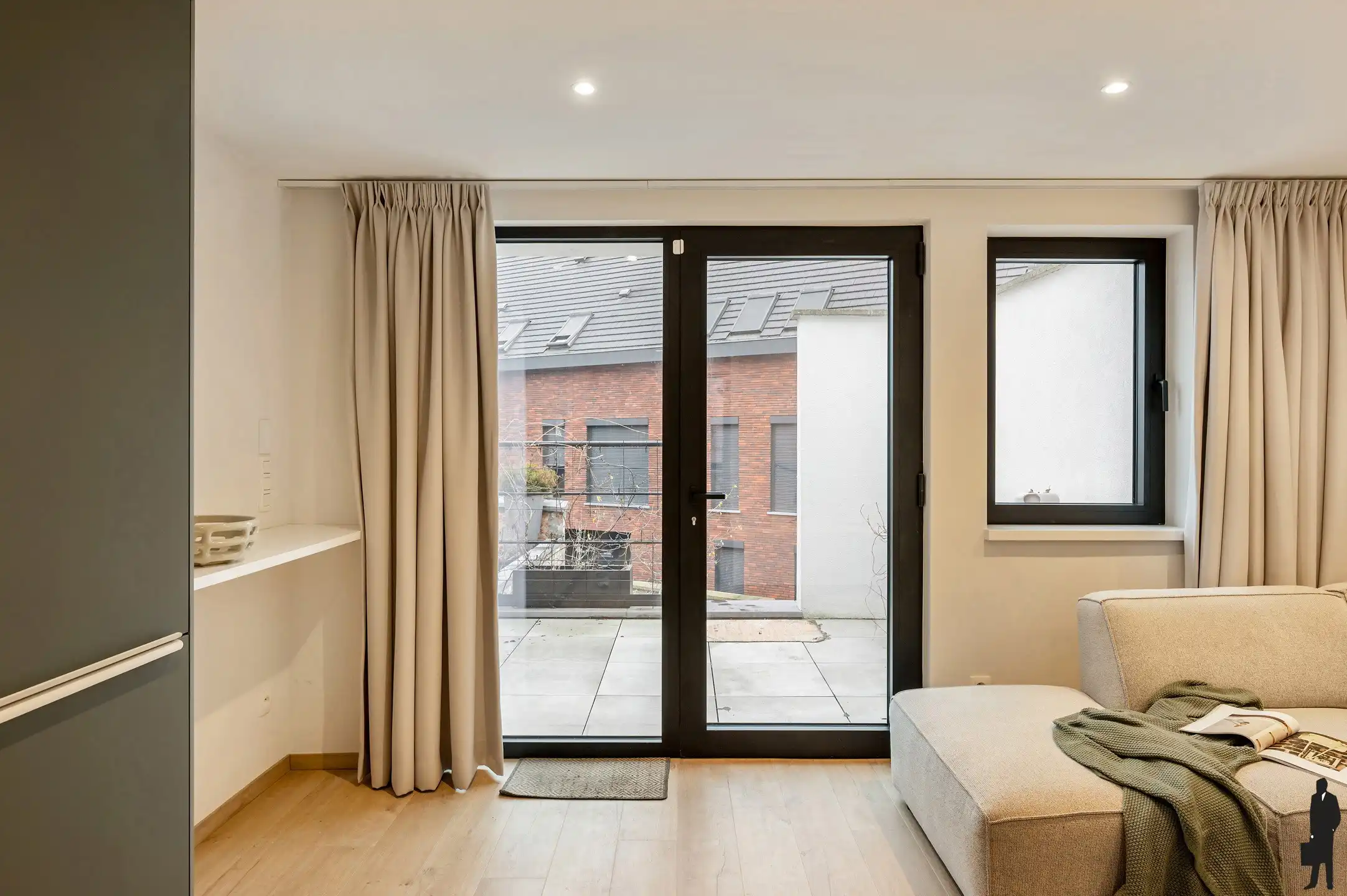 Appartement/woning met kantoor/praktijk! foto 8