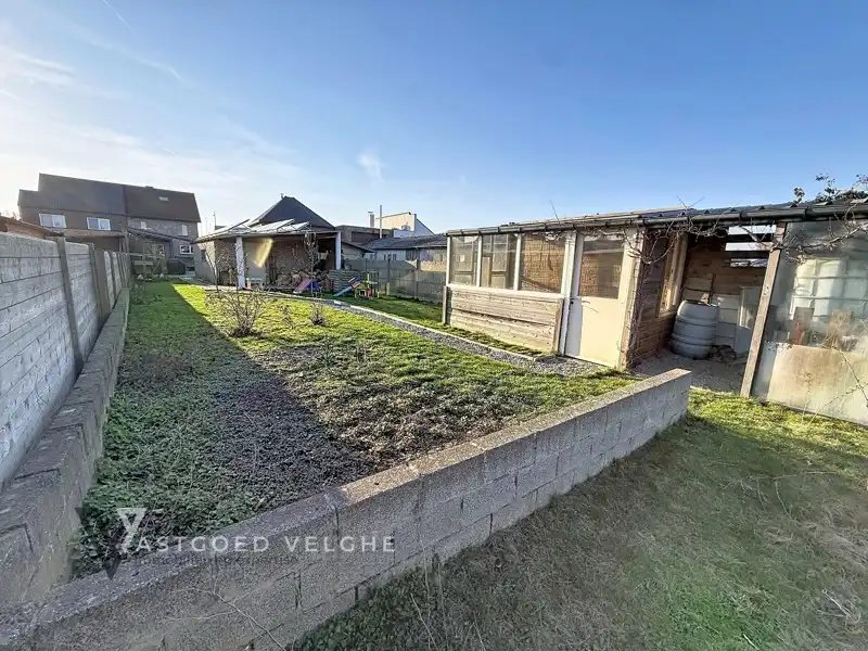 🌿 Goed onderhouden woning met 4 slaapkamers, grote garagebox/werkplaats & energiezuinige voorzieningen in Uikhoven foto 45