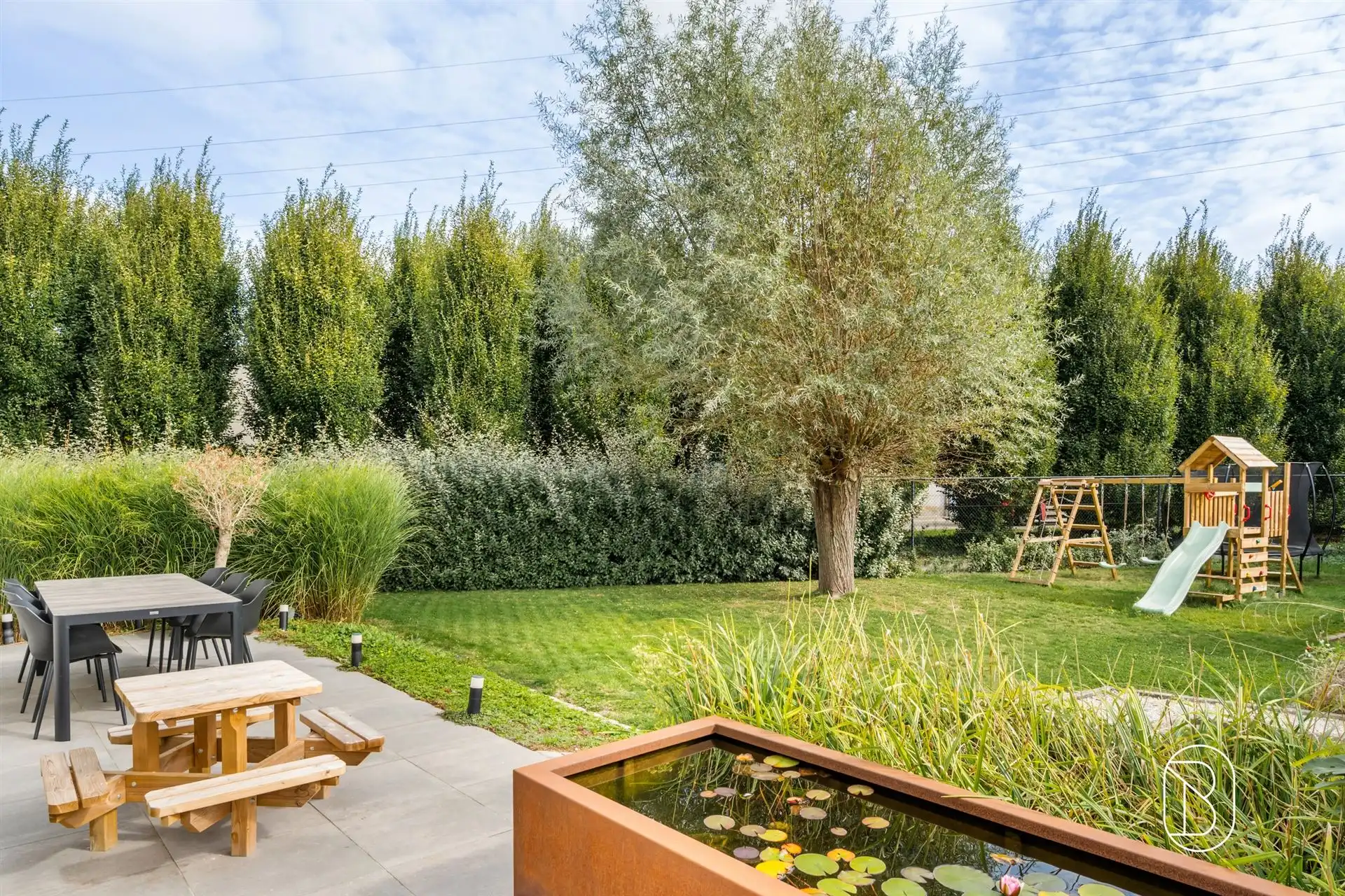 Ruime alleenstaande woning met 4 SLK op 991 m²! foto 8