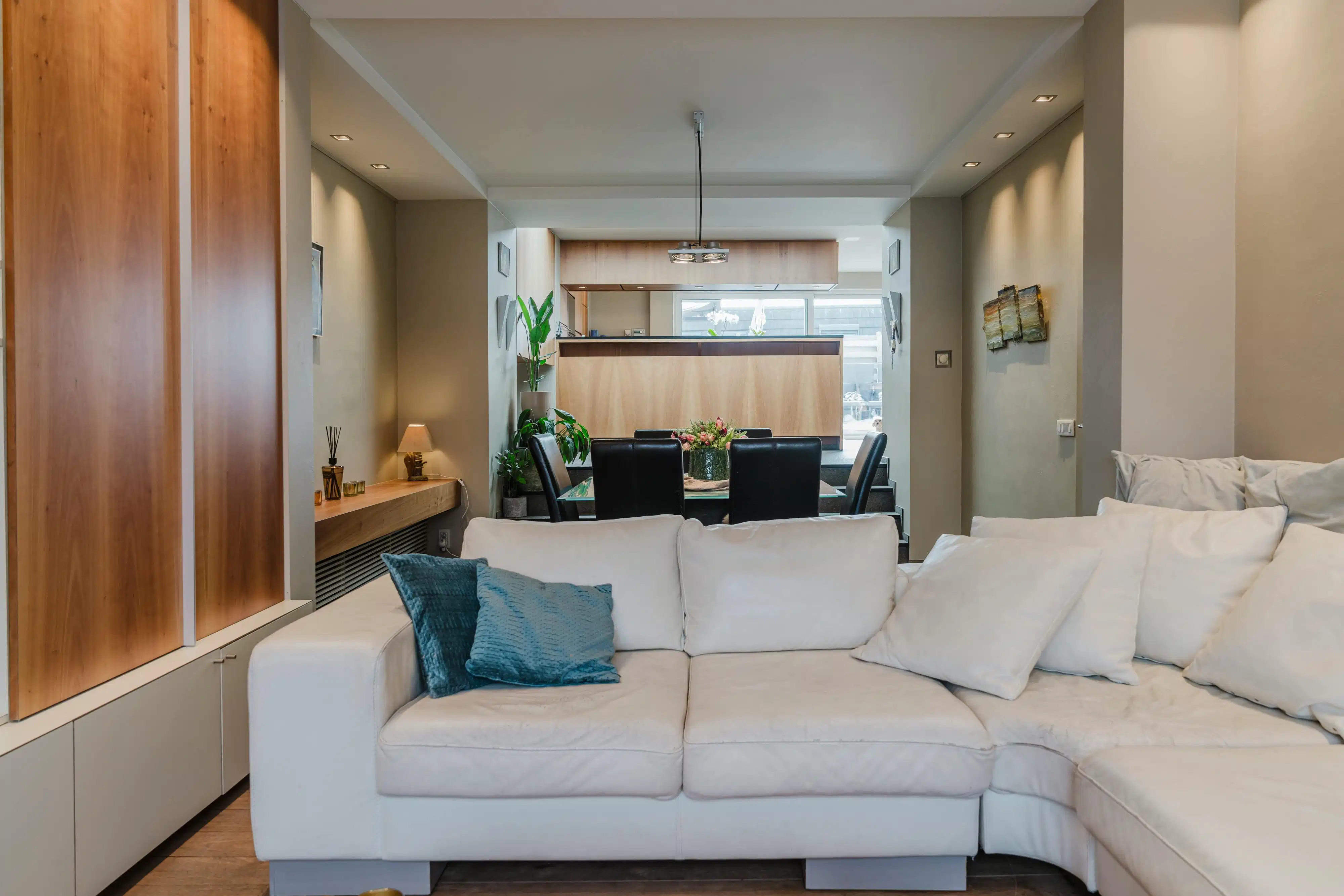 Art-deco woning met 4 slaapkamers te koop in Bissegem foto 4