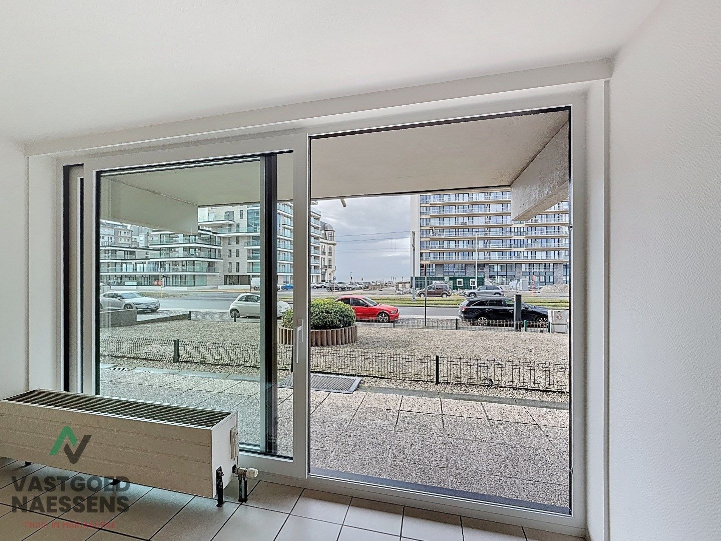 VERNIEUWDE STUDIO VLAKBIJ ZEEDIJK foto 4