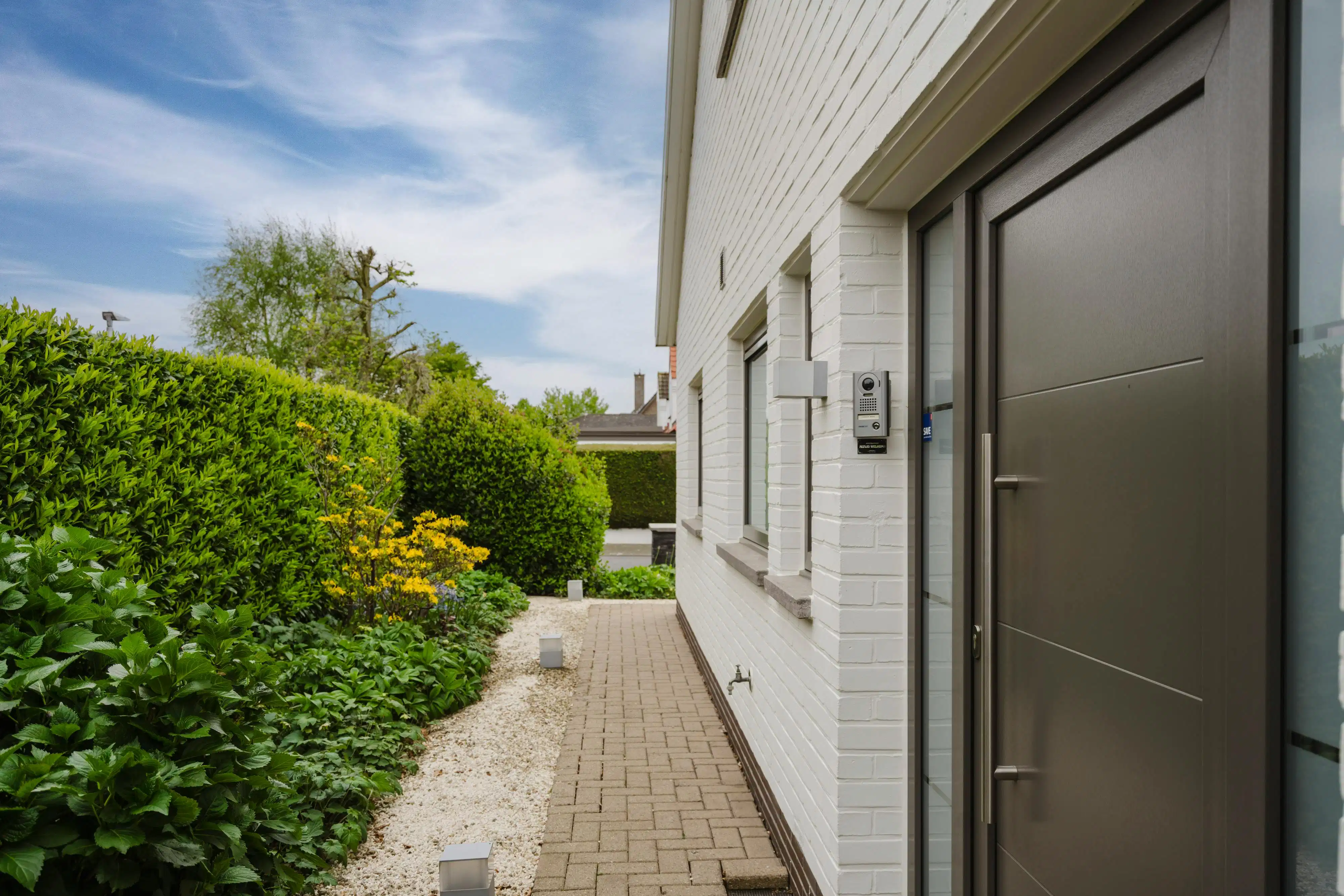 Instapklare vrijstaande woning te koop in Heule! foto 17