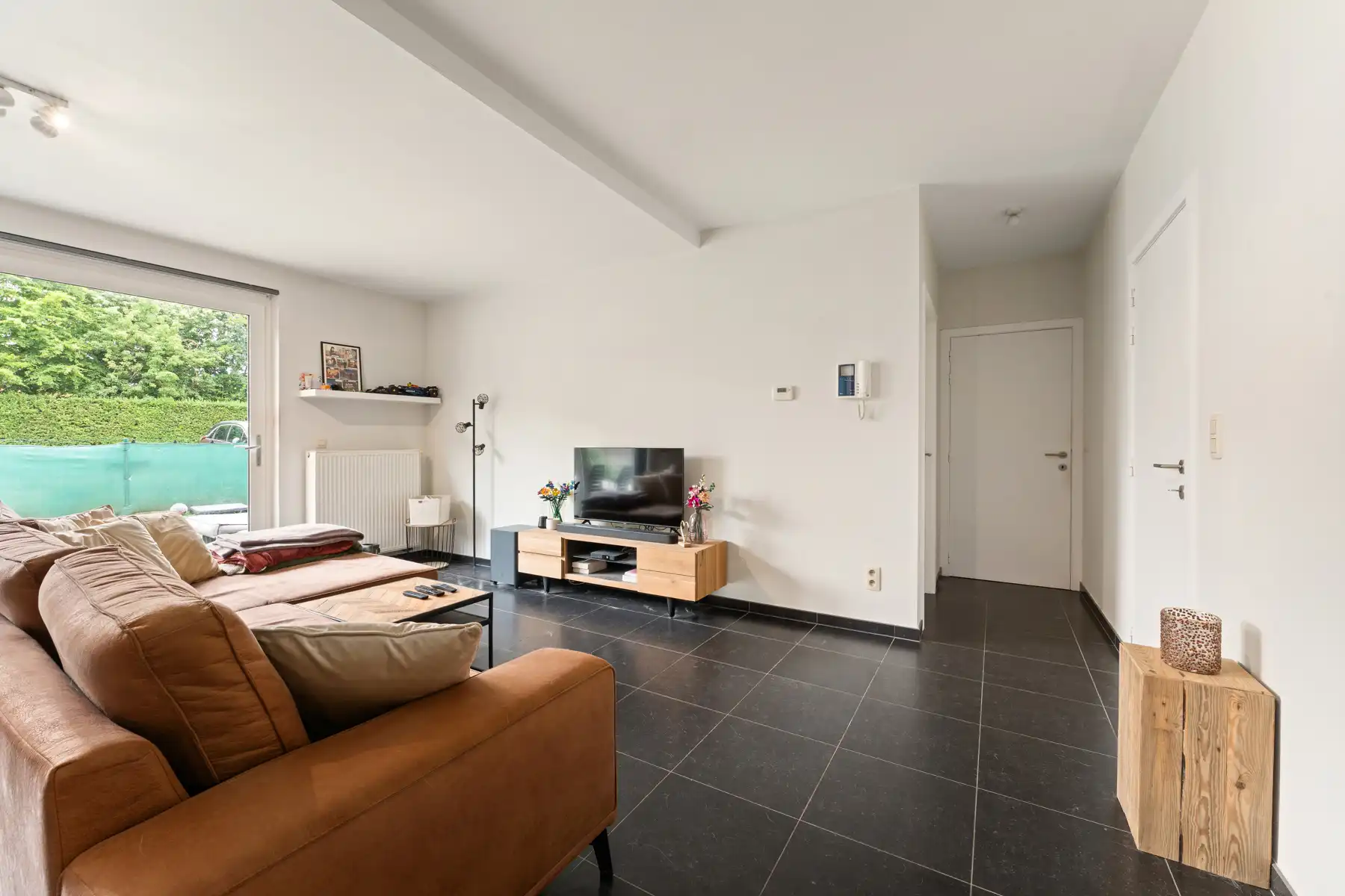 Gelijkvloers appartement met terras en autostaanplaats  foto 11