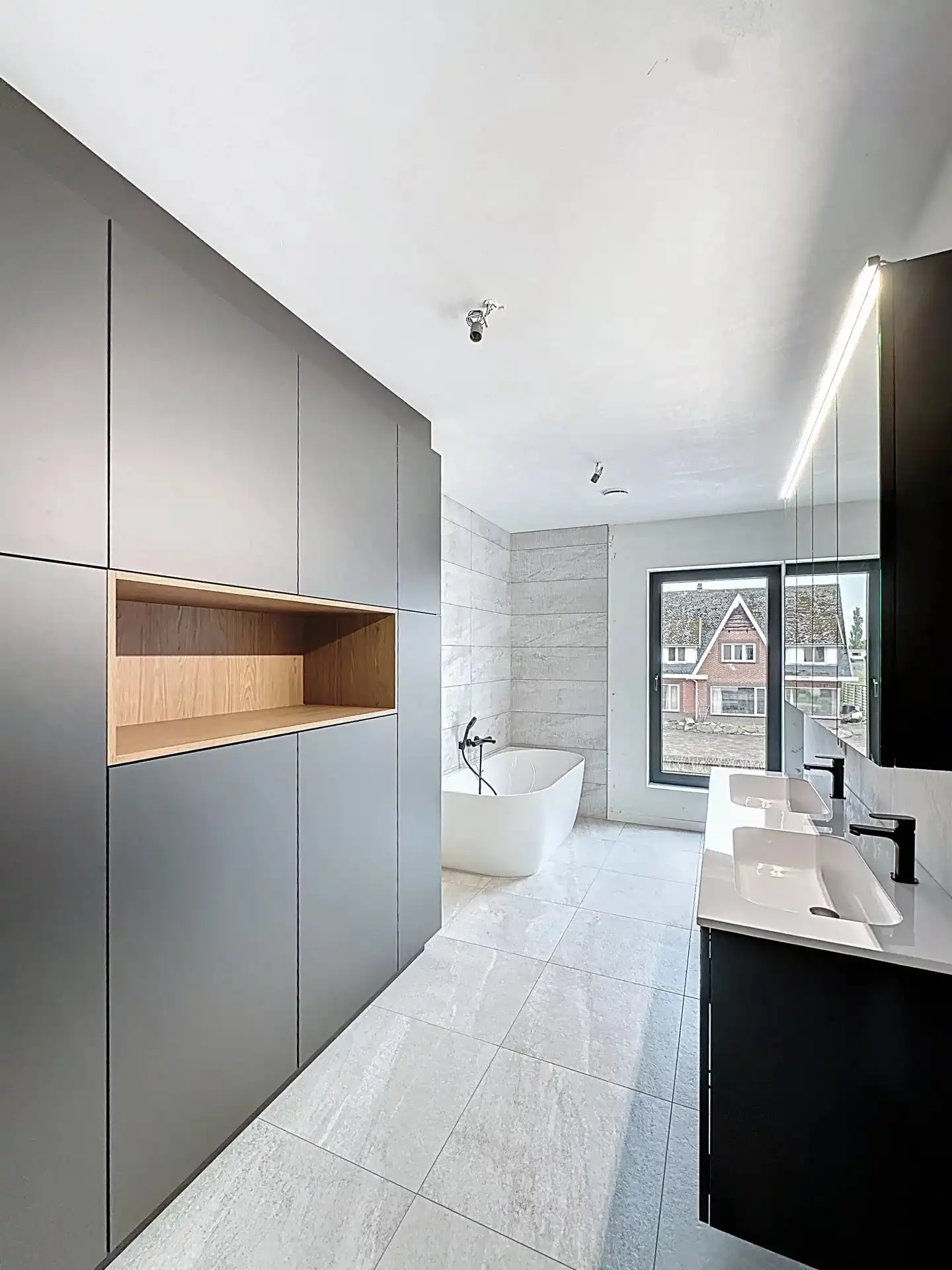 Moderne BEN-woning met 3 slaapkamers en een carport op een mooi perceel. foto 24