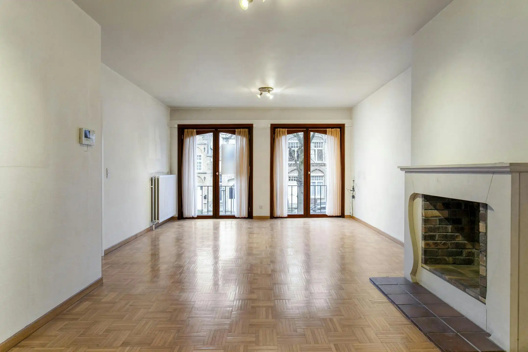 Appartement te koop op de Veemarkt in Ieper  foto 3