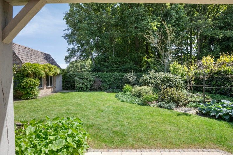 Landelijke woning met 3 slaapkamers en prachtige tuin TE KOOP in OOSTROZEBEKE! foto 37
