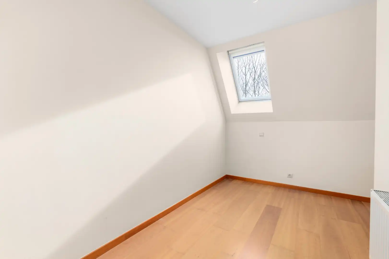 RUIM DUPLEX APPARTEMENT MET 4 SLAAPKAMERS foto 15