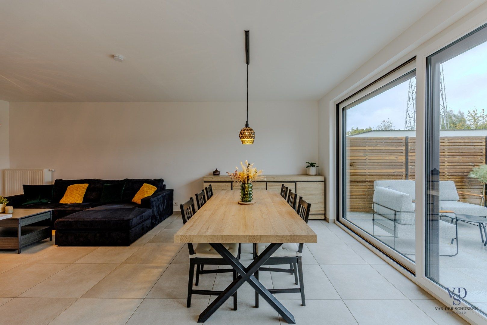 Recente, quasi-nieuwbouwwoning – instapklaar en energiezuinig (BEN) foto 6