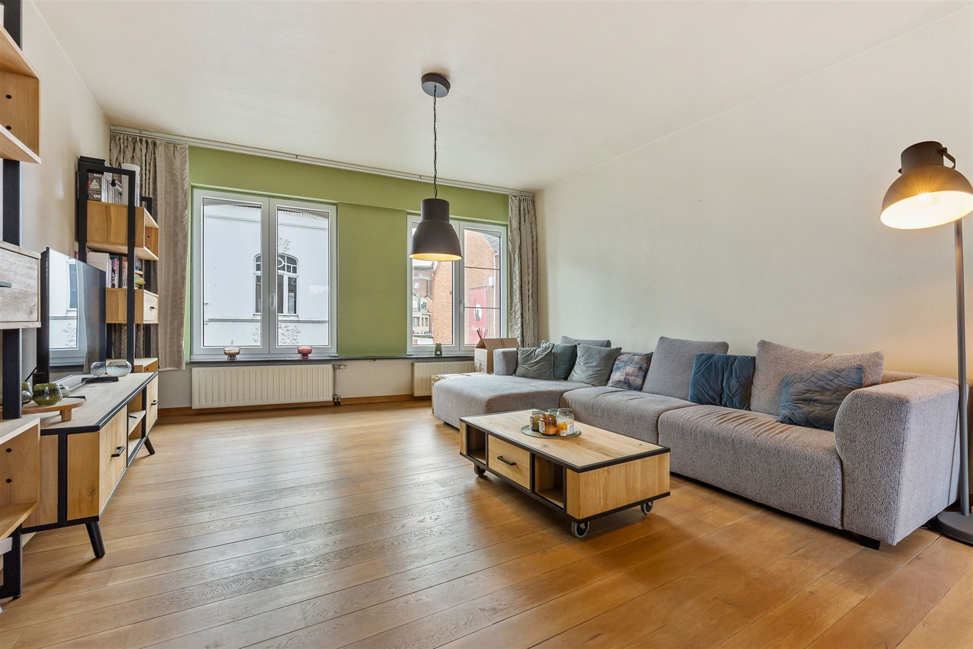 PERFECT ONDERHOUDEN DUPLEX APPARTEMENT (157M²) MET 3 SLAAPKAMERS EN RUIM TERRAS TE HERENTALS CENTRUM foto 4