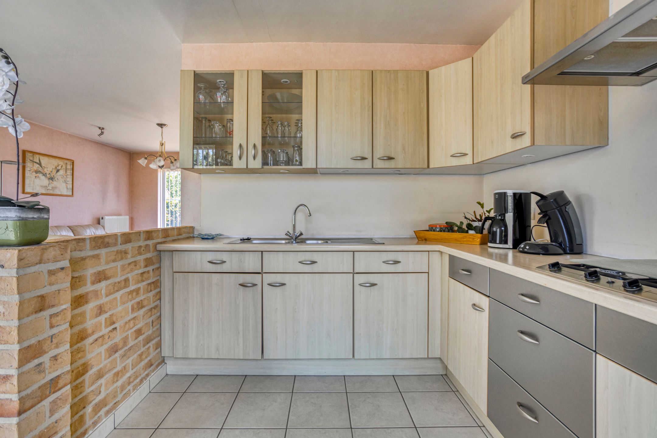 Gelijkvloerse, instapklare woning met ruime zolder foto 6