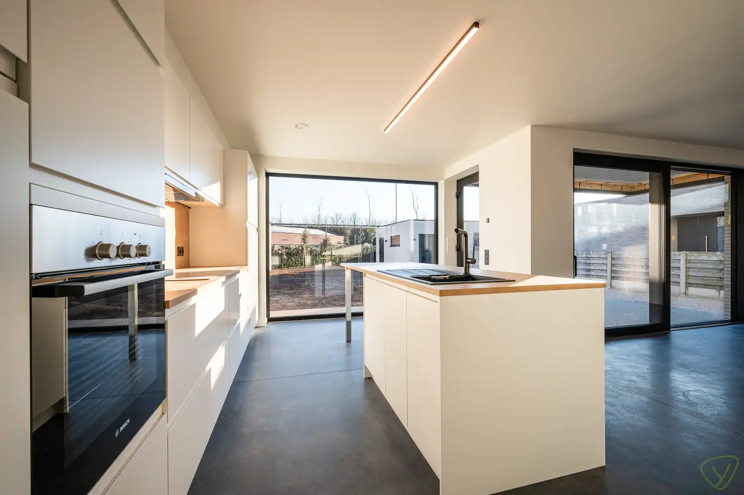 Uitzonderlijke woning te huur te Maldegem met een superieure afwerking. foto 6