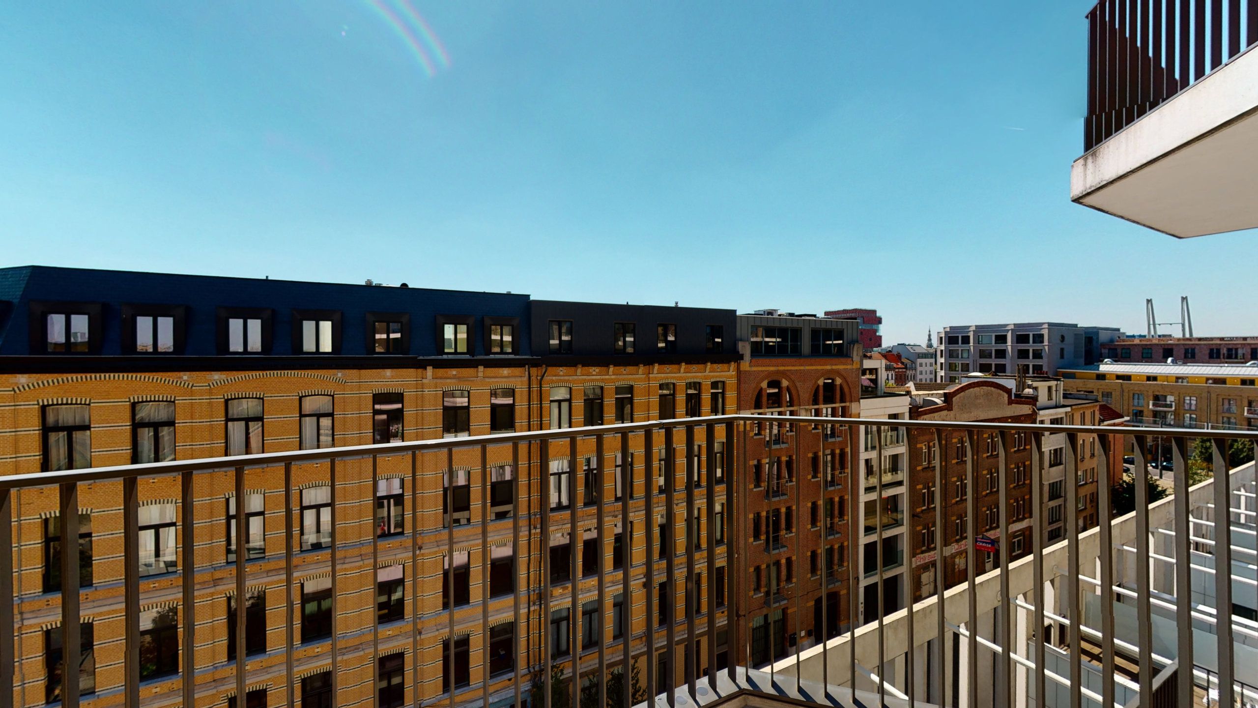 ANTWERPEN - Gemeubeld appartement met 2 terrassen. foto 3