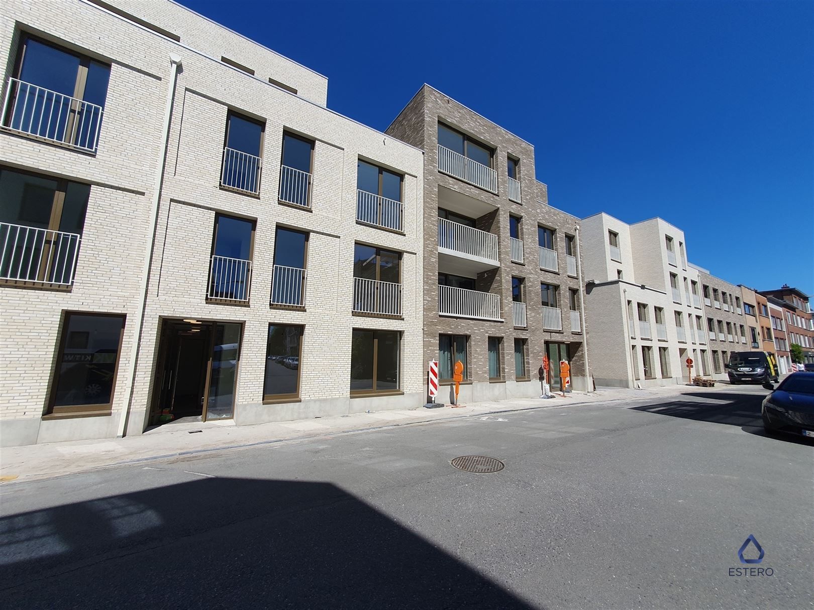 Nieuwbouw gelijkvloersappartement met één slaapkamer en parking foto 1