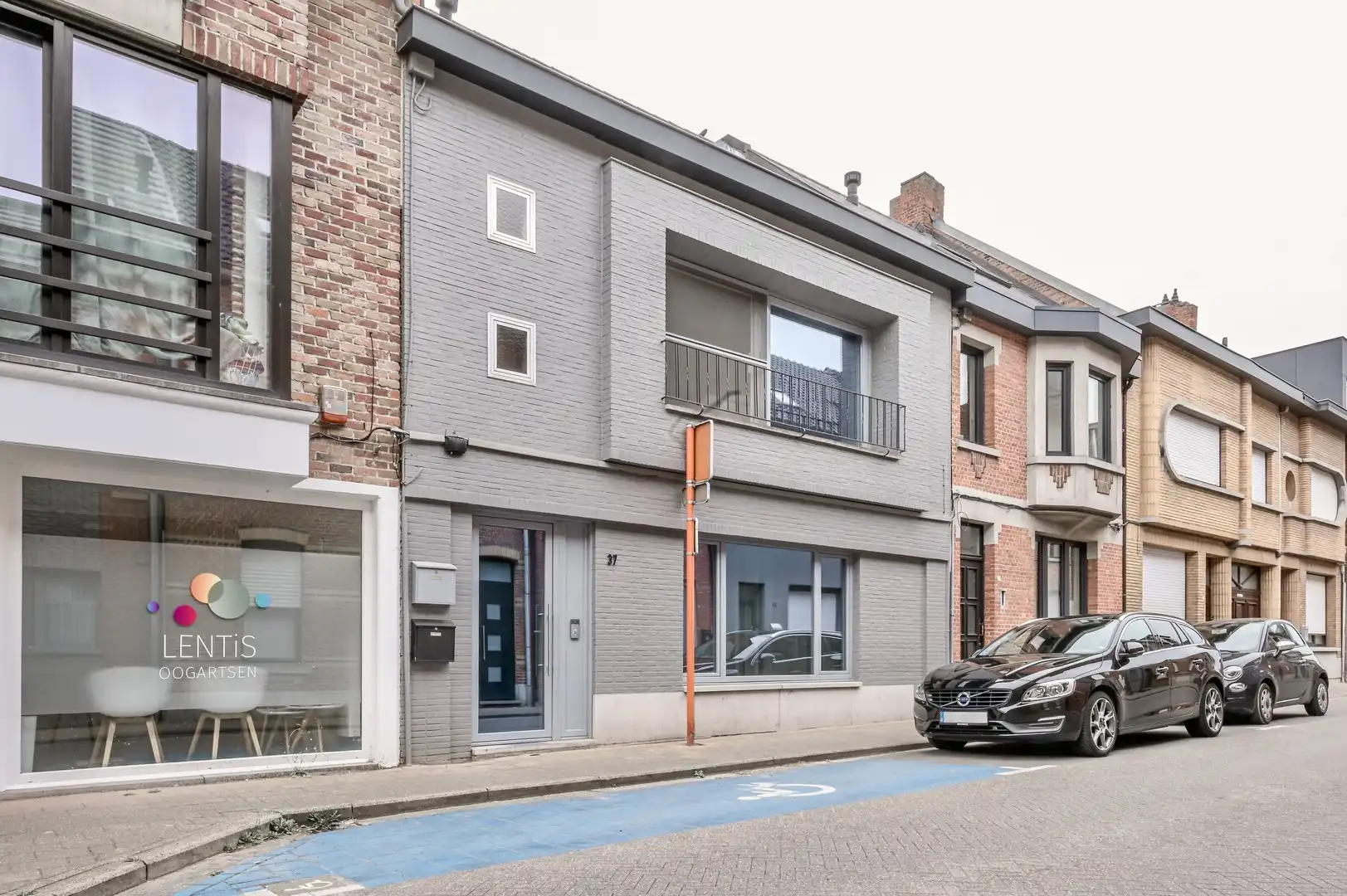 APPARTEMENT MET 2 SLAAPKAMERS, RUIME ZOLDER & TERRAS foto 15