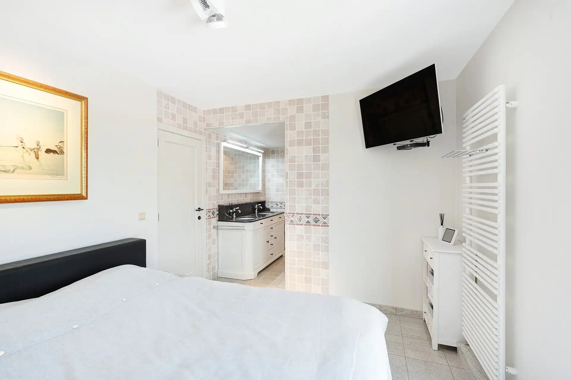 Lichtrijk hoekappartement met groot zuid gericht terras en adembenemend zeezicht foto 19