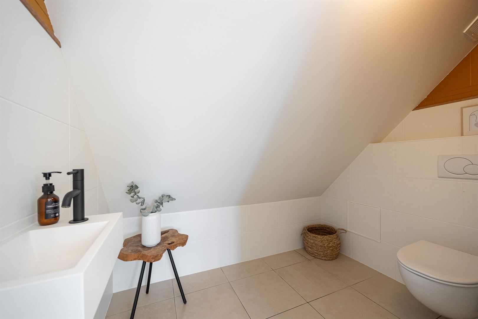 Instapklare woning met tuin en garage! foto 22