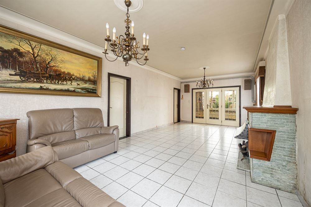 Te renoveren woning foto 3