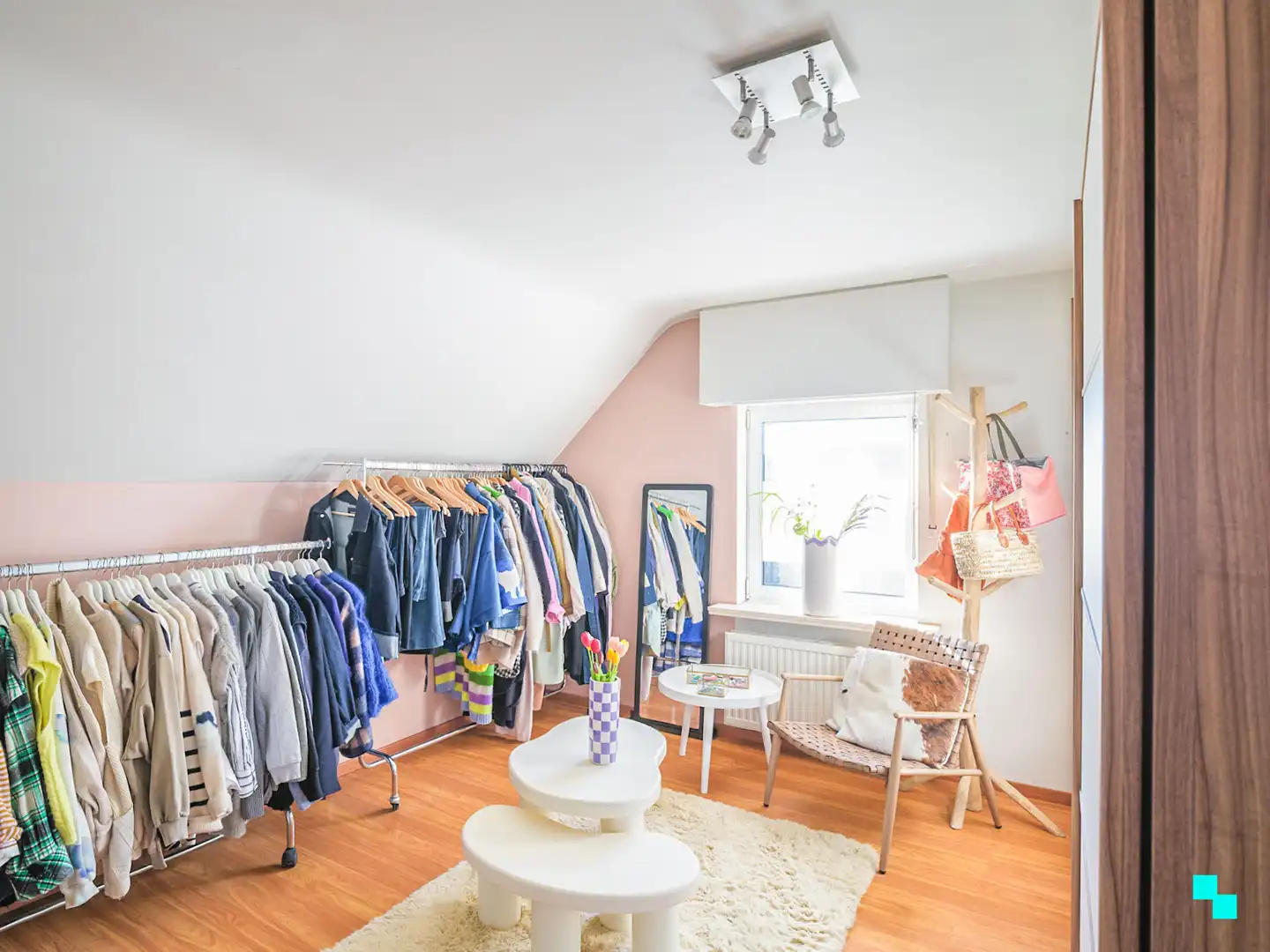 Villa met zonnige tuin en vier slaapkamers te Oostakker foto 17