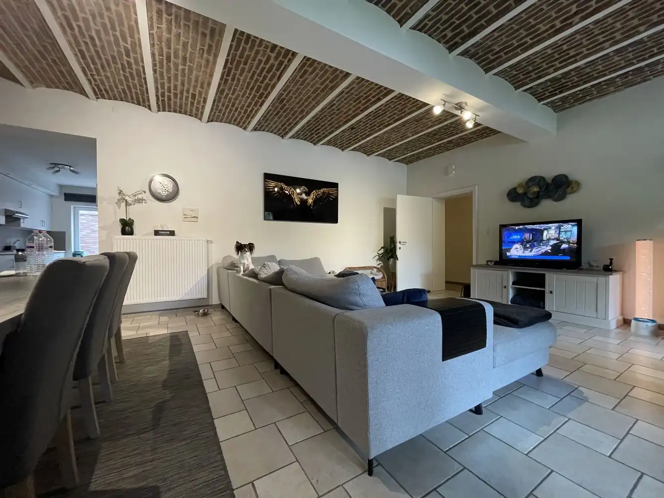 Investeringspand bestaande uit 3 ruime appartementen foto 3