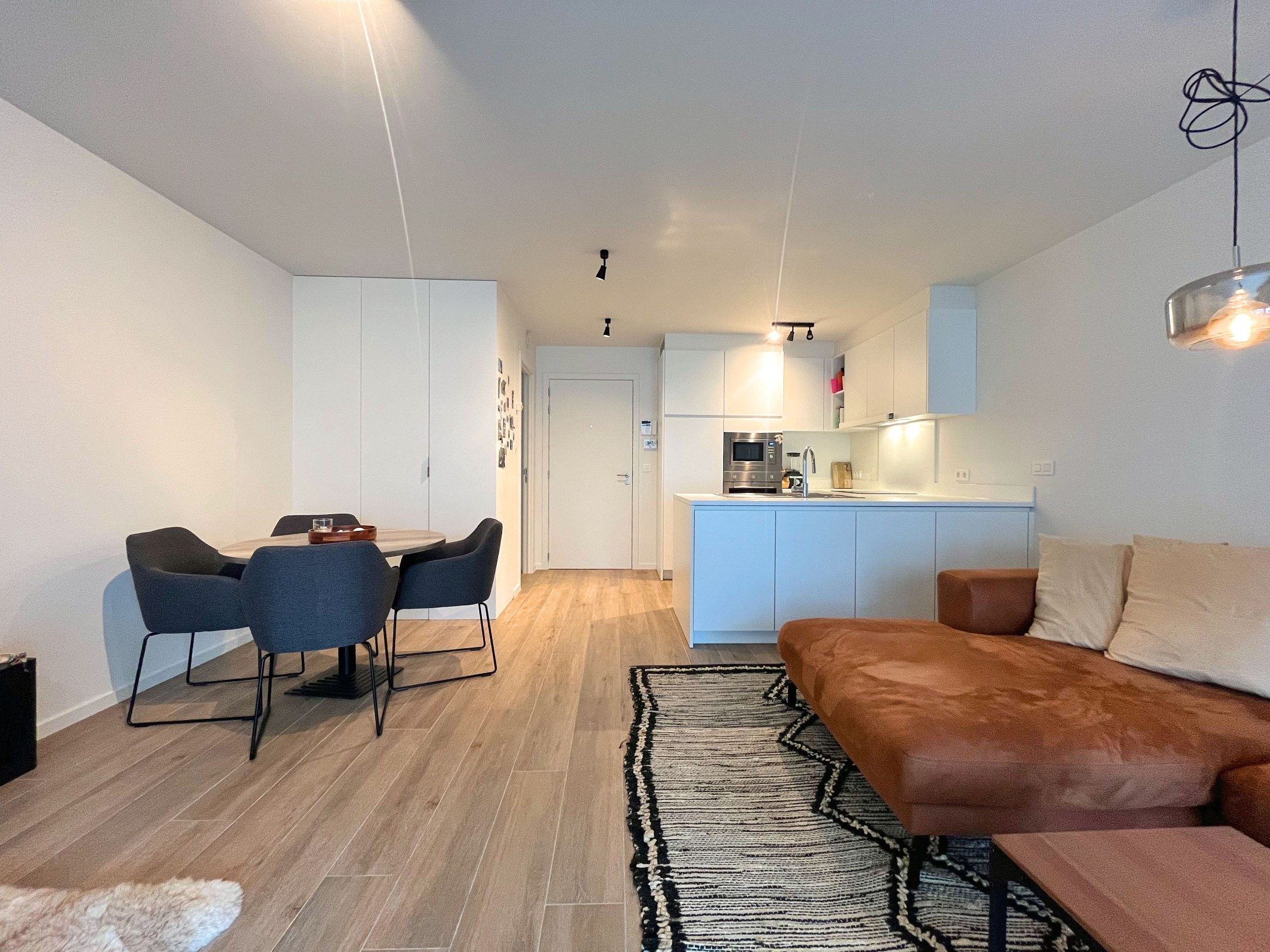 Prachtig appartement met twee slaapkamers en mooie terrassen te Knokke foto 3