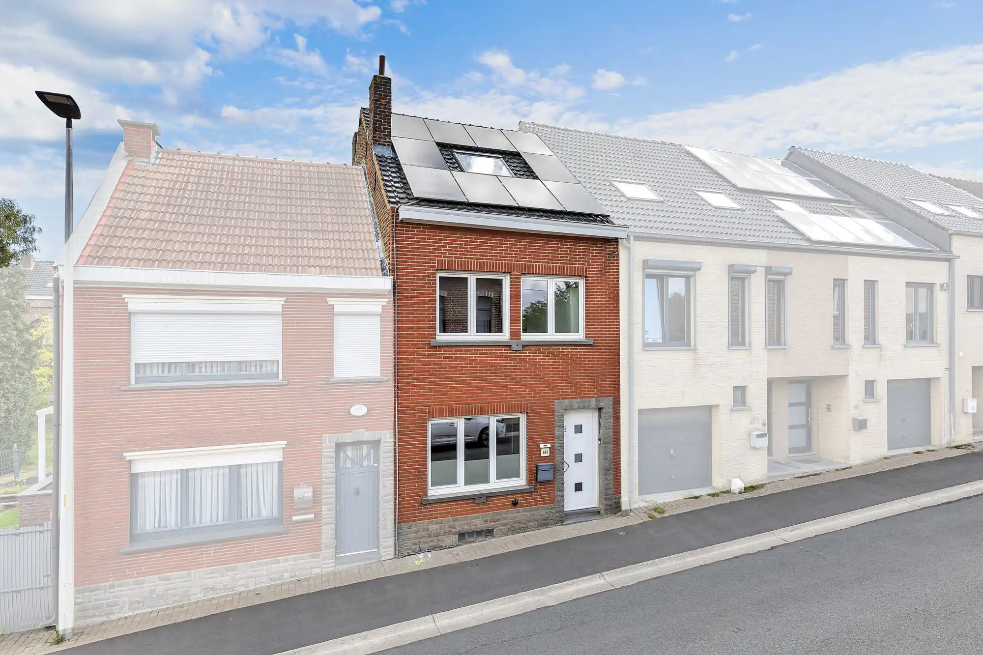 Gerenoveerde woning met tuin en 3 slpks in Halle foto {{pictureIndex}}