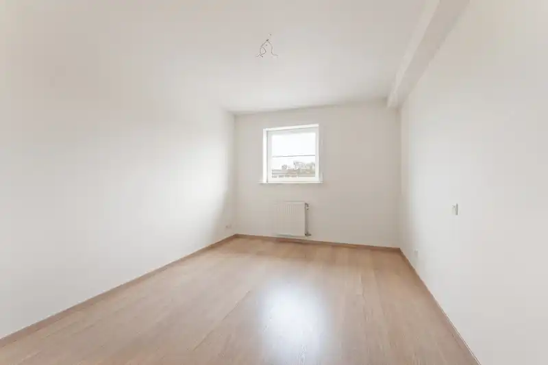 Centrum Roeselare - Ruim Instapklaar energiezuinig App met 3 slpk en garage foto 13
