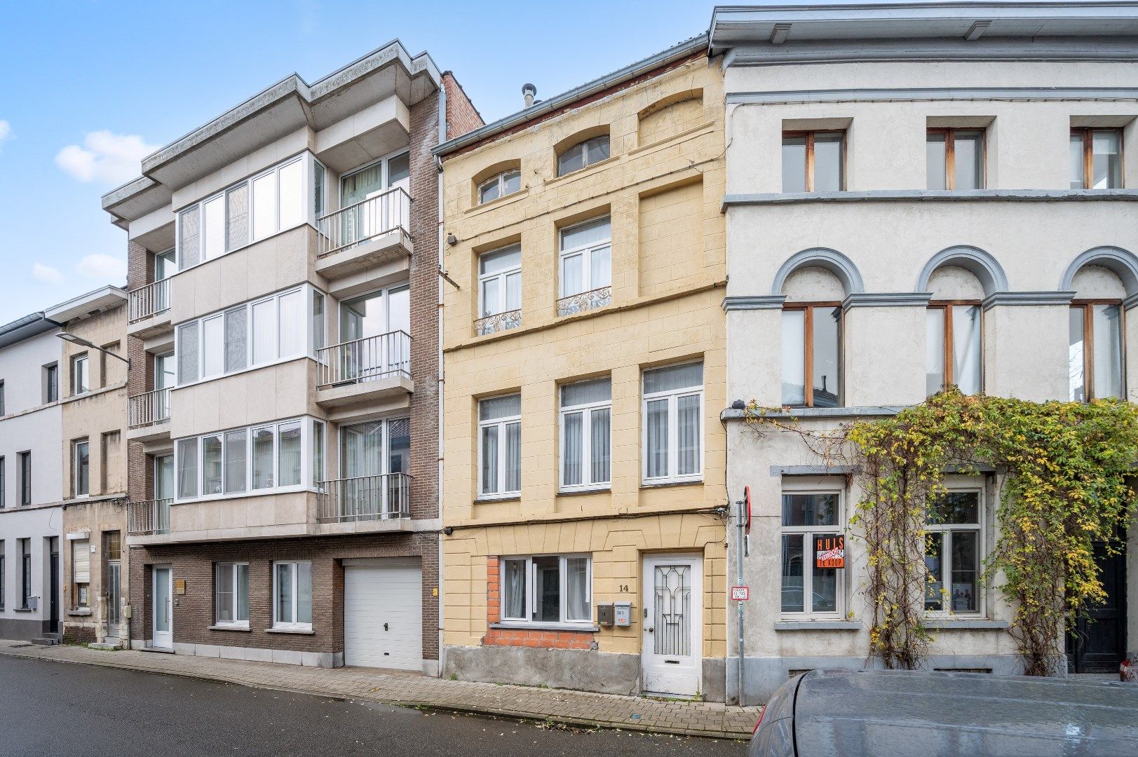 Centraal gelegen gezinswoning met 6 slaapkamers foto 3