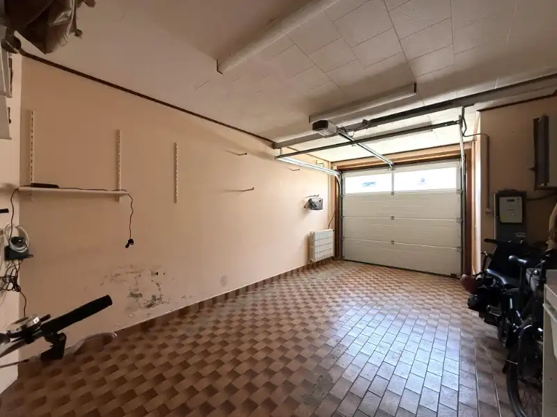 Ruime woning met tuin en garage op uitstekende ligging foto 18