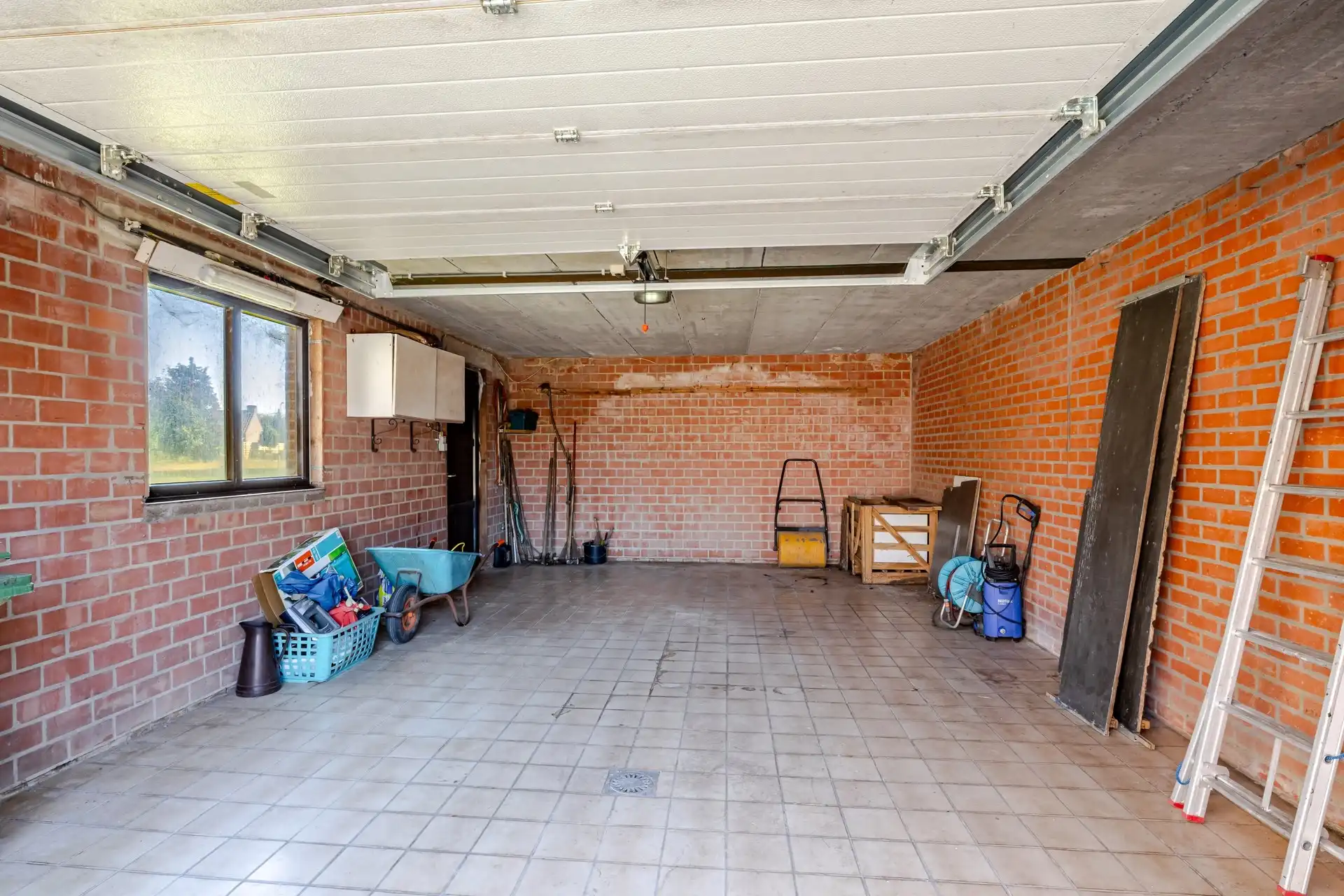 Uitstekend gelegen open bebouwing op groot perceel foto 18