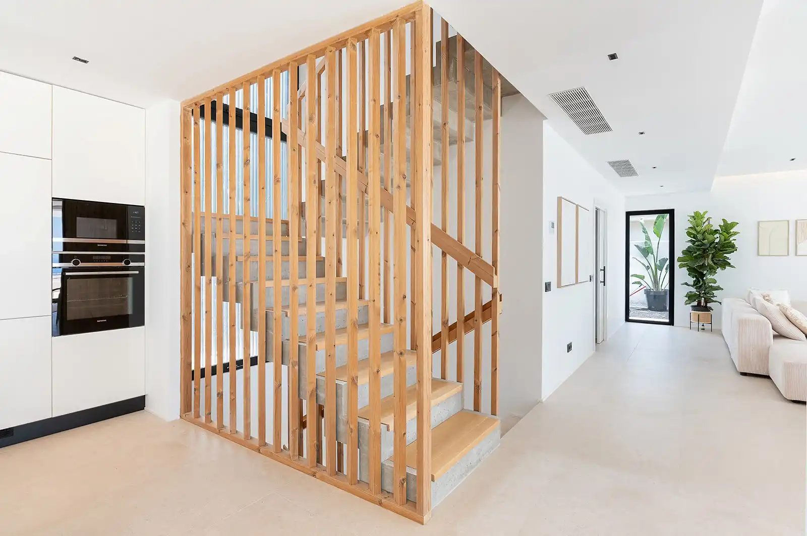 Gloednieuwe luxe villa met infinity pool en zeezicht in El Sauzal, Noord-Tenerife foto 21