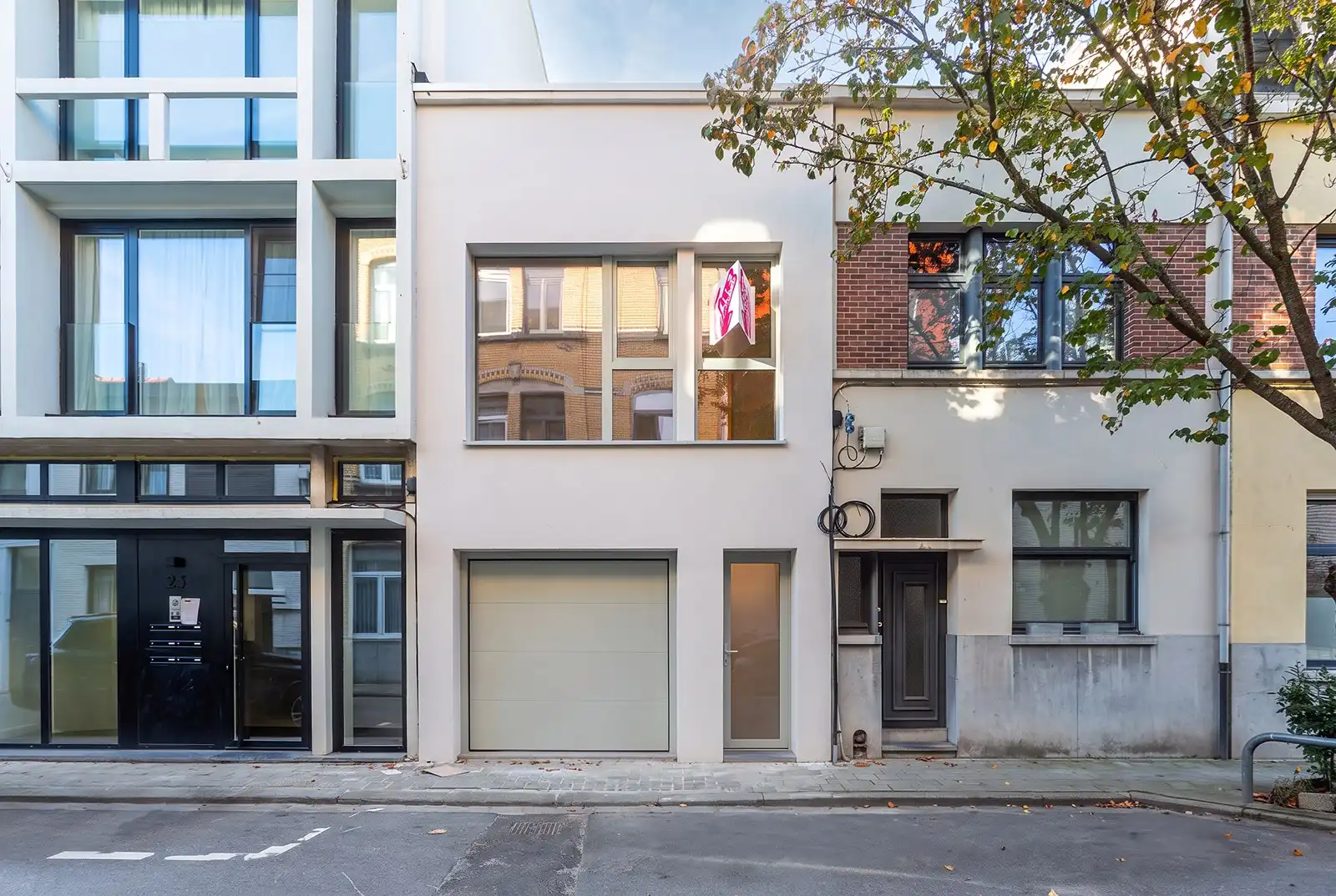 Woning met garage en tuin in oud-Berchem foto 23