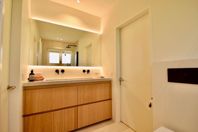 Subliem tuinappartement met zonneterras van 72m²  in een karaktervolle villaresidentie in een paadje. foto 11