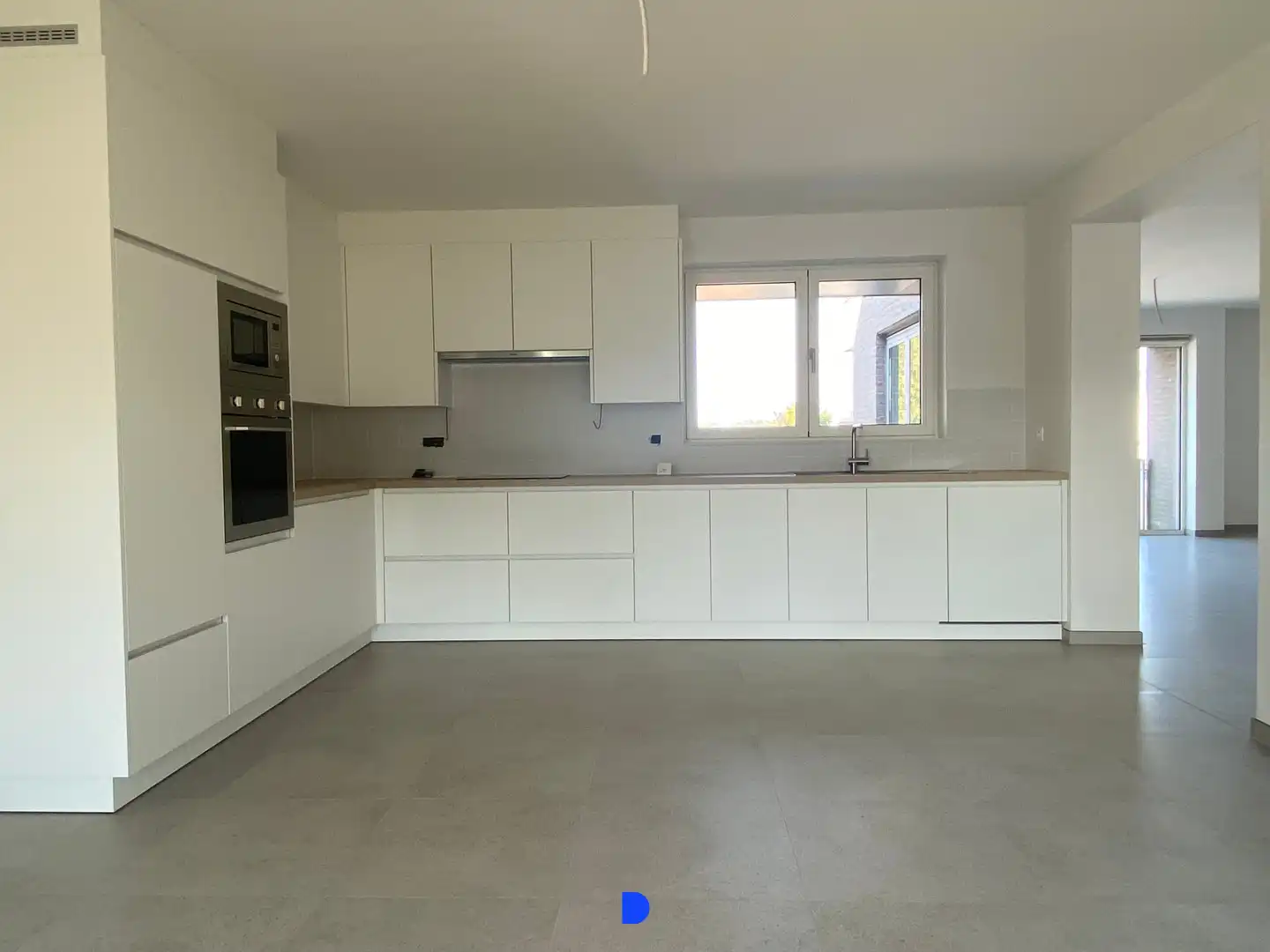 Mooi appartement in het centrum van Rumbeke! foto 9