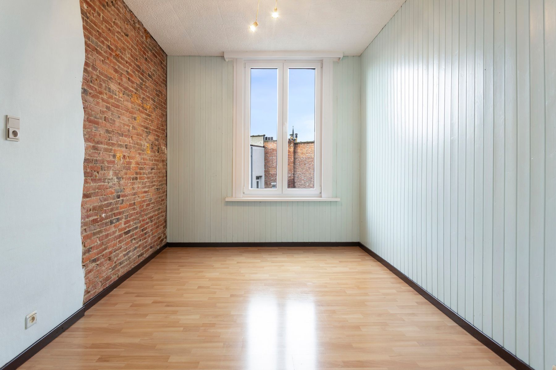 Woning met 6 slaapkamers. foto 17