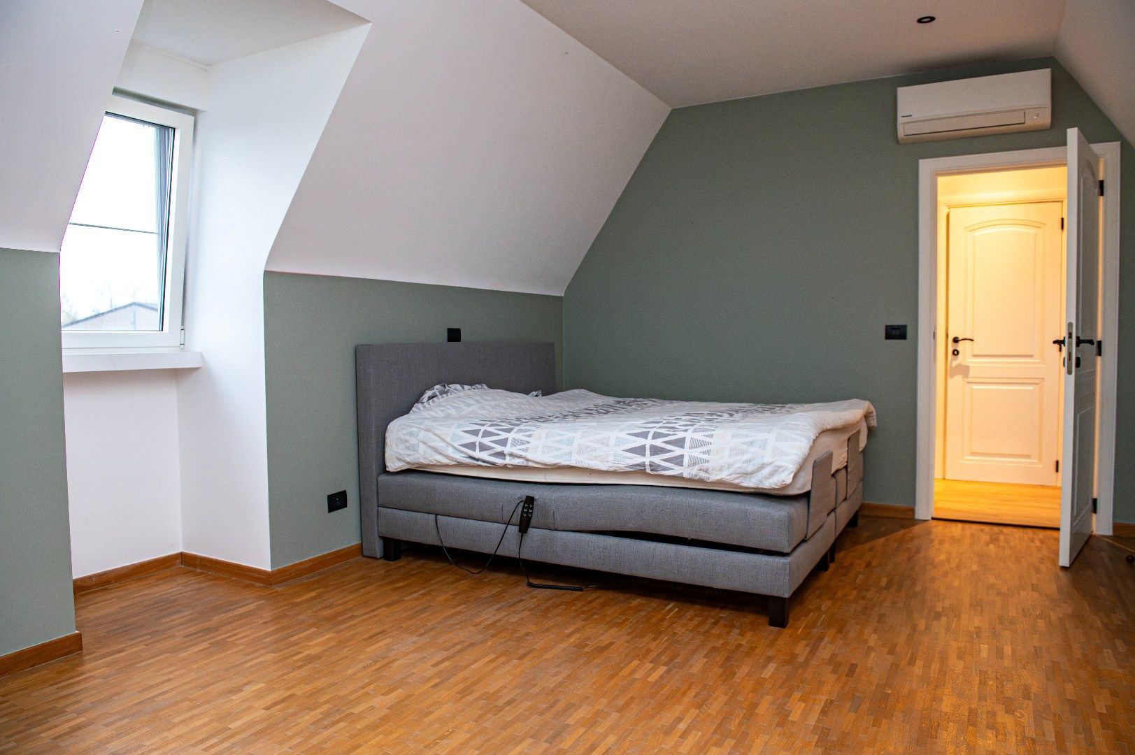 Prachtige landelijke villa met zwemvijver en paardenfaciliteiten 13.459m² foto 20