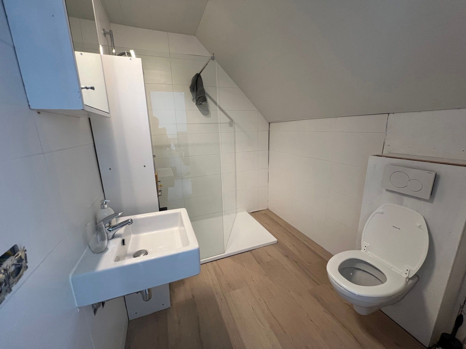 Recente woning (label A) met 3 slpk, 2 bdk en tuin foto 21