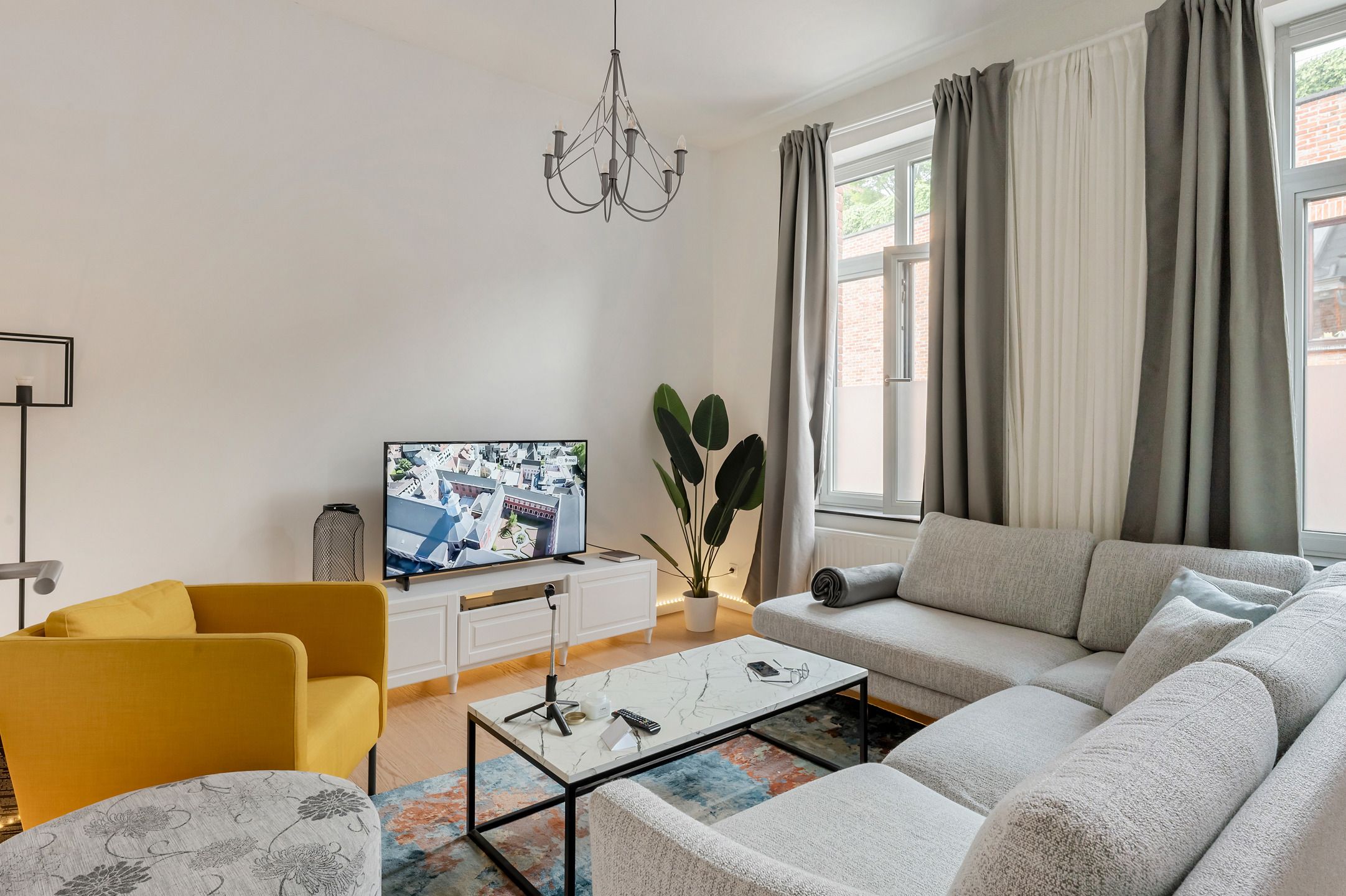 Nieuwbouw gerenoveerd twee-kamer appartement van 69 m² foto 4
