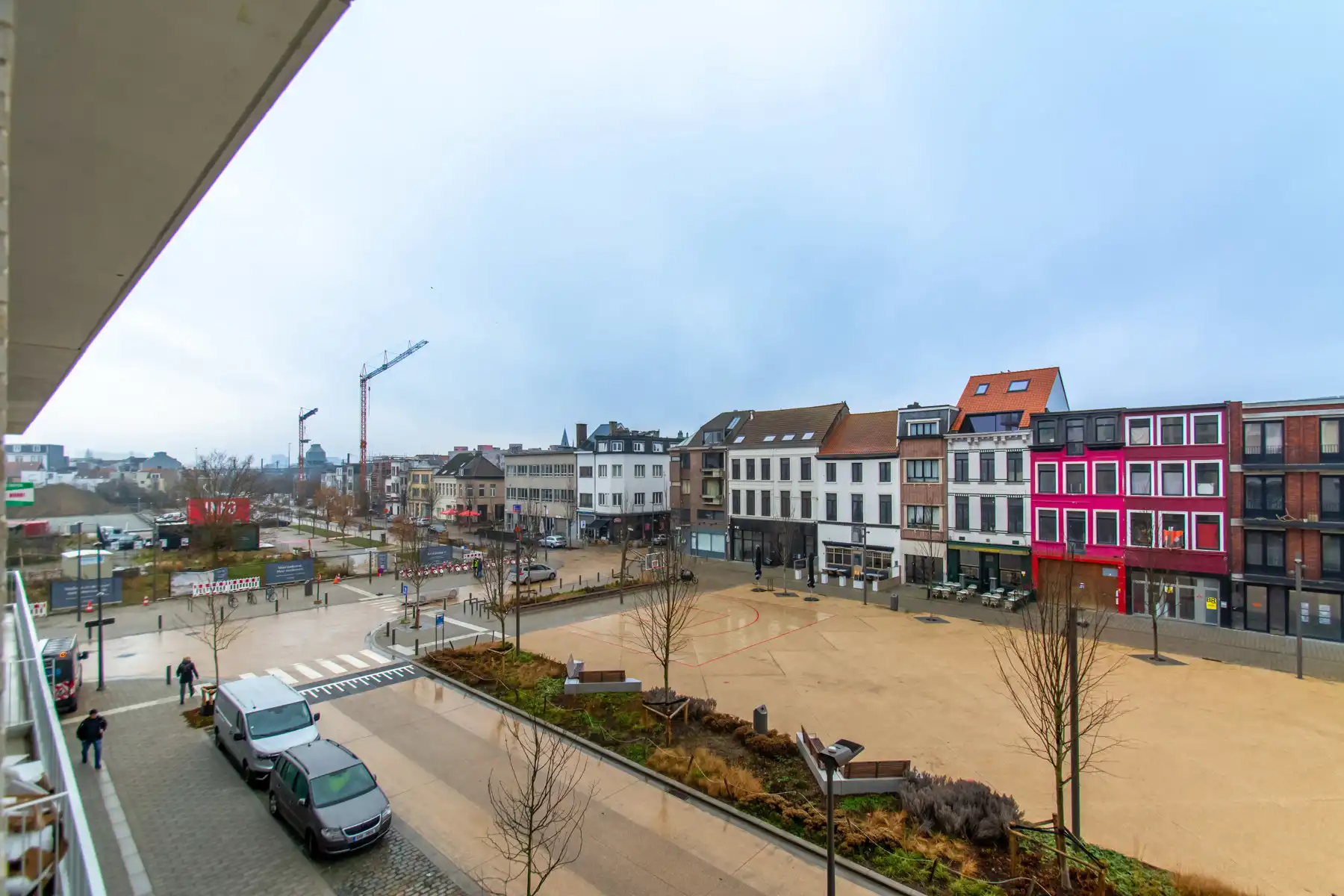 Prachtig instapklaar 2k. app. met terras (Lobroekplein) foto 13