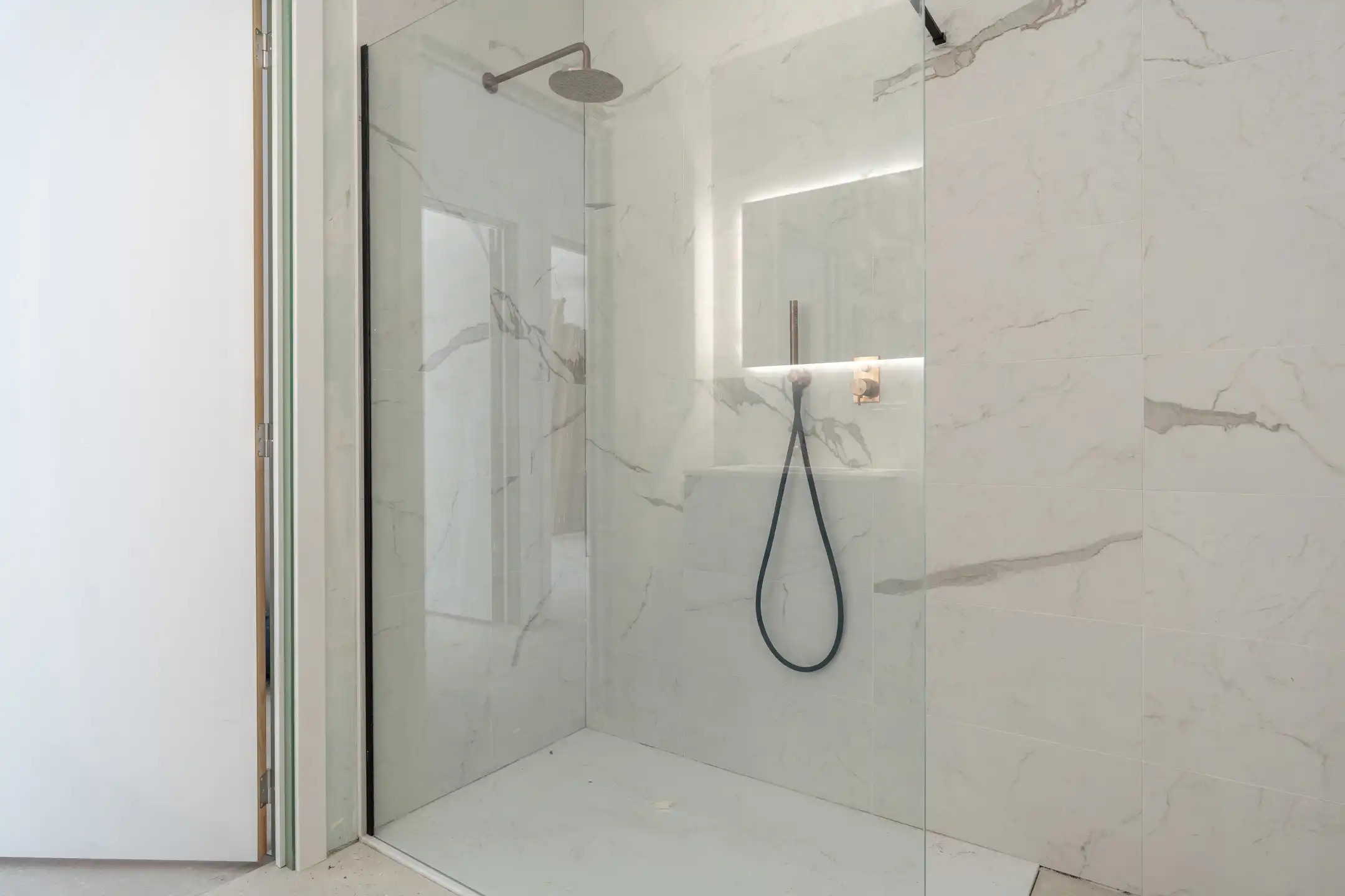 Energiezuin. app van 93 m² met Z terras  in centrum 6 % btw foto 10