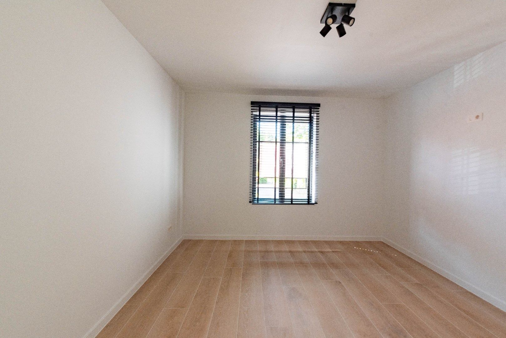 Klassevol nieuwbouwappartement in centrum Halle Zoersel foto 8