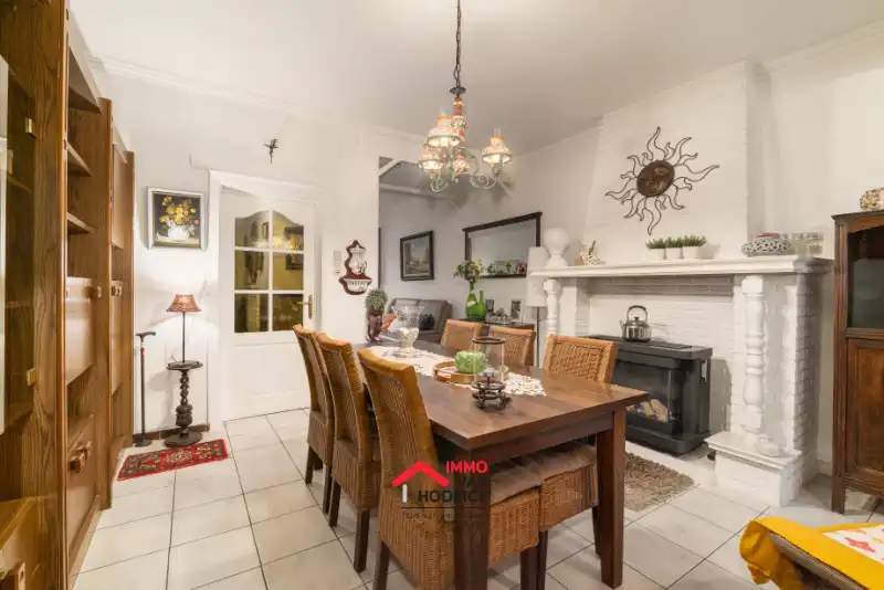 Ruime woning met 3 slaapkamers en tuin! foto 6