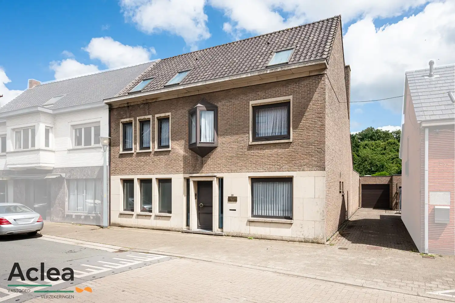 Uitzonderlijk ruime woning met veelzijdige mogelijkheden foto 9