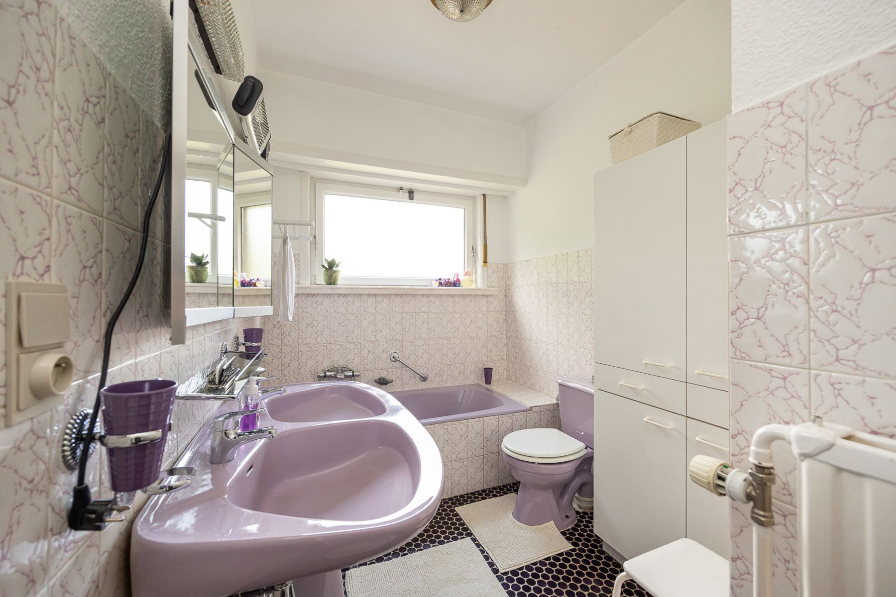 Laagbouwwoning met 4 slaapkamers op een perceel van 2.148m². foto 8