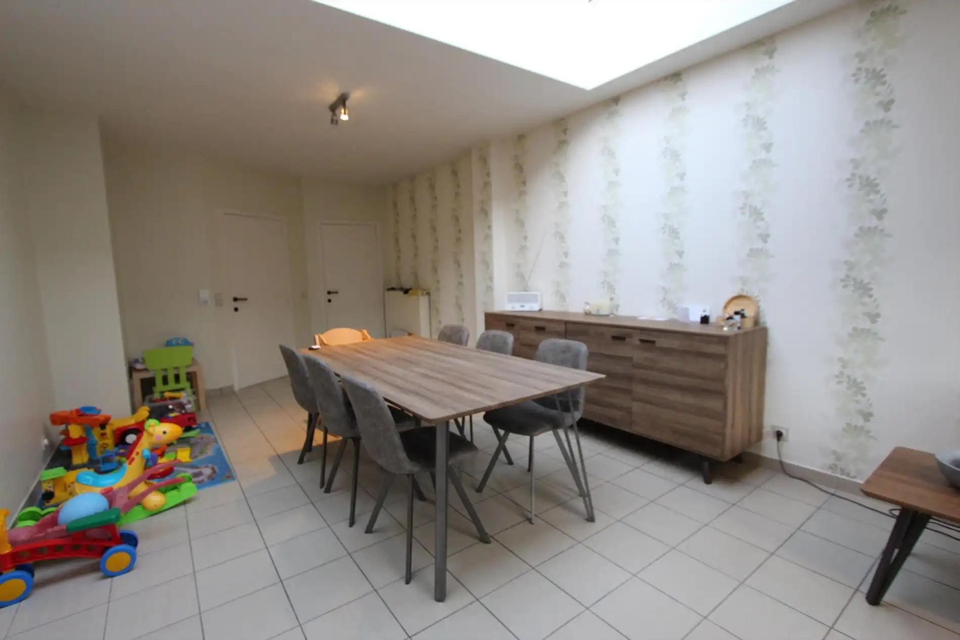 Gelijkvloers appartement met 2 slaapkamers en garage te Handzame foto 4