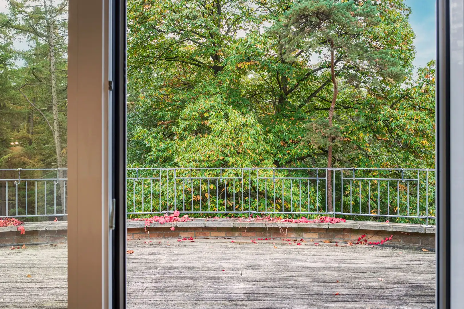 Uniek gelegen 1-slpk-appartement met ruim terras en garage in het Kluisbos foto 11