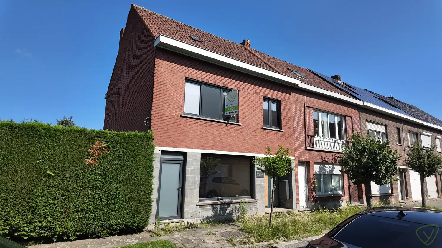 Hoofdfoto van de publicatie: Casco gezinswoning met 4 slaapkamers en zonnige tuin in Zelzate