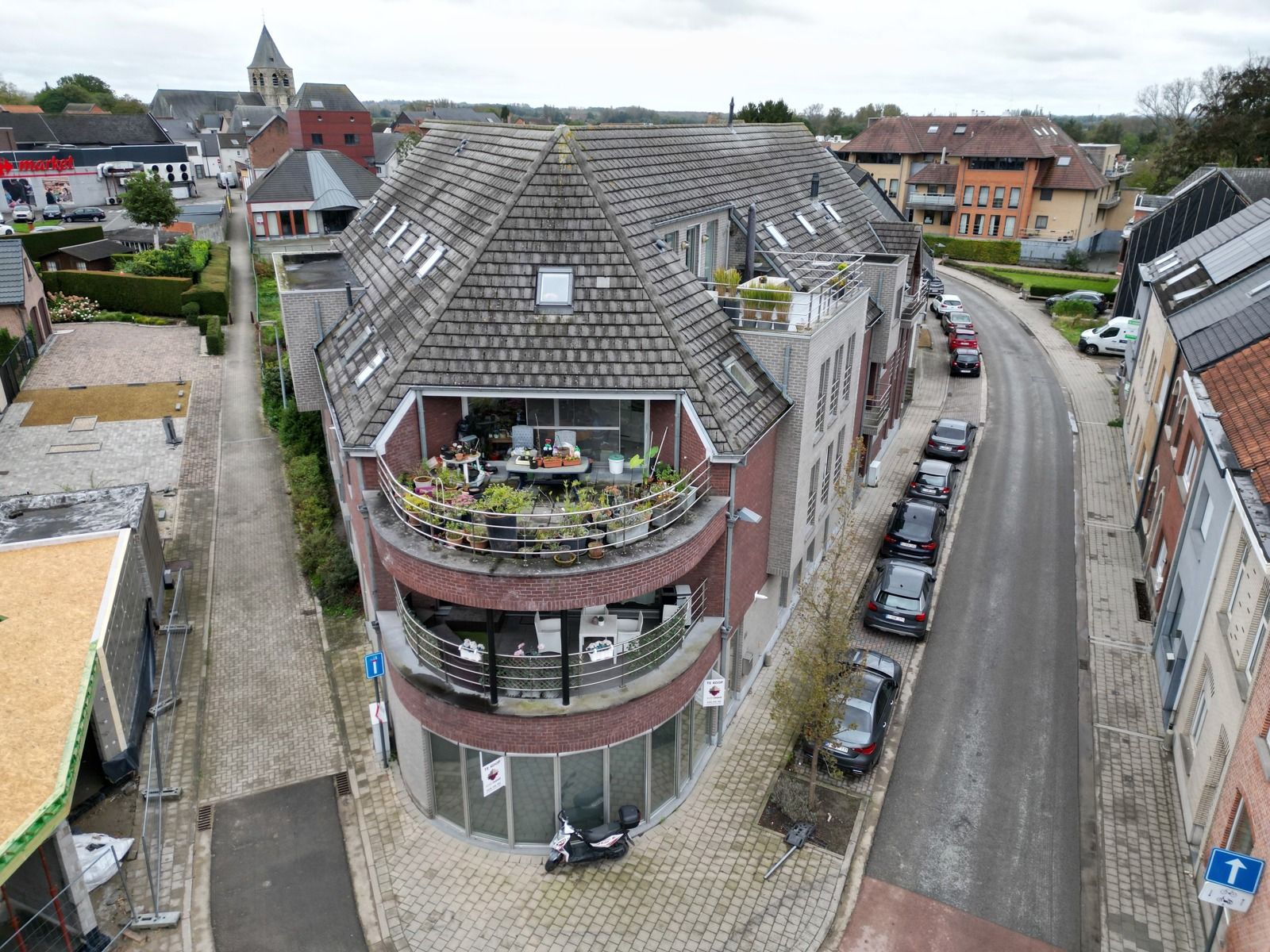 ()=>{if(producerUpdateValueVersion(node),producerAccessed(node),node.value===ERRORED)throw node.error;return node.value} Kloosterstraat 28 - 9310 Moorsel