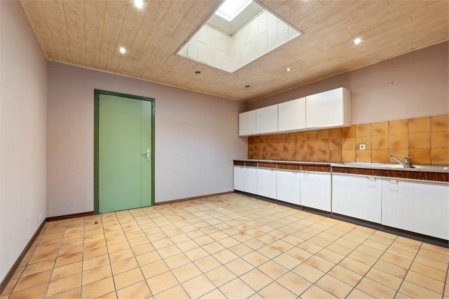 TE RENOVEREN RIJWONING VLAKBIJ HET CENTRUM VAN SINT-TRUIDEN foto 9