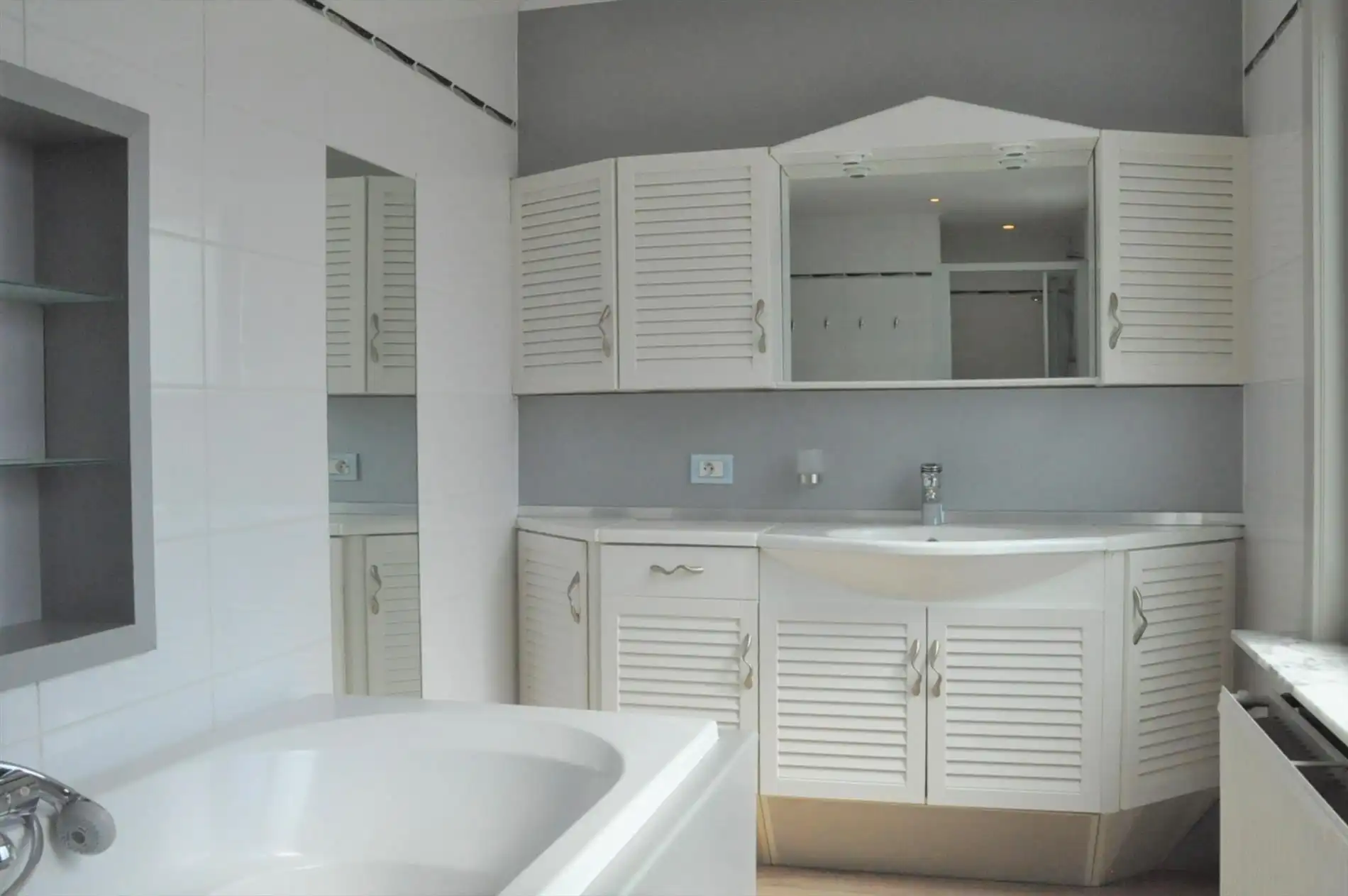 Woning met 2 slaapkamers en garage foto 10