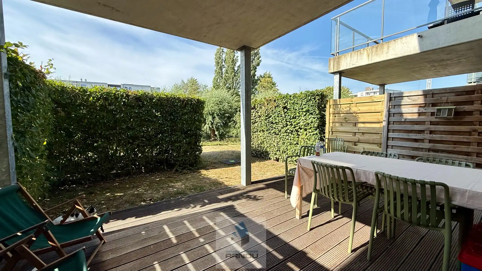 Centraal gelegen, gelijkvloers appartement met 2 slaapkamers en ruim terras met zicht op de Leie foto 17